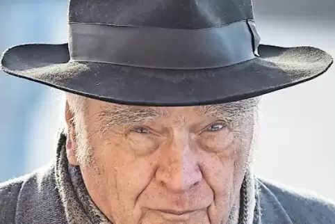 „Er möchte sagen dürfen, dass er sich andauernd verführt fühle“: Martin Walser.