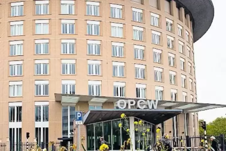 Im Hauptgebäude der OPCW in Den Haag wird seit gestern über den Konflikt um die Nervengift-Attacke verhandelt.