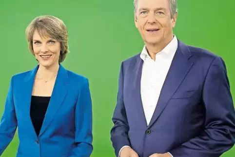 Claus Kleber und seine „heute-Journal“-Kollegin Marietta Slomka. Dass es den Begriff „geslomkat“ gibt, nicht aber „geklebert“, s