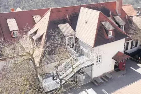 Sollte die katholische Kirche nach 30 Jahren den Betrieb der Kindertagesstätte in Neuleiningen (unser Foto) aufgeben, würde das 