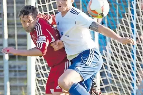 Führt die Torjägerliste in der A-Klasse an, kam aber am Mittwoch wegen muskulärer Probleme beim 1:4 in Erfenbach erst in der zwe
