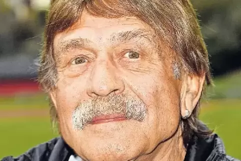 Günther Lauer führt seit vielen Jahren Regie bei den Lambrechter Geißbockfestspielen – mit Ausnahme des Jahres 2013.