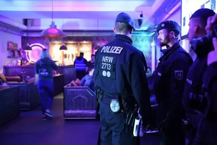 Der Schwerpunkt der Razzia soll in Nordrhein-Westfalen liegen.  Symbolfoto: dpa