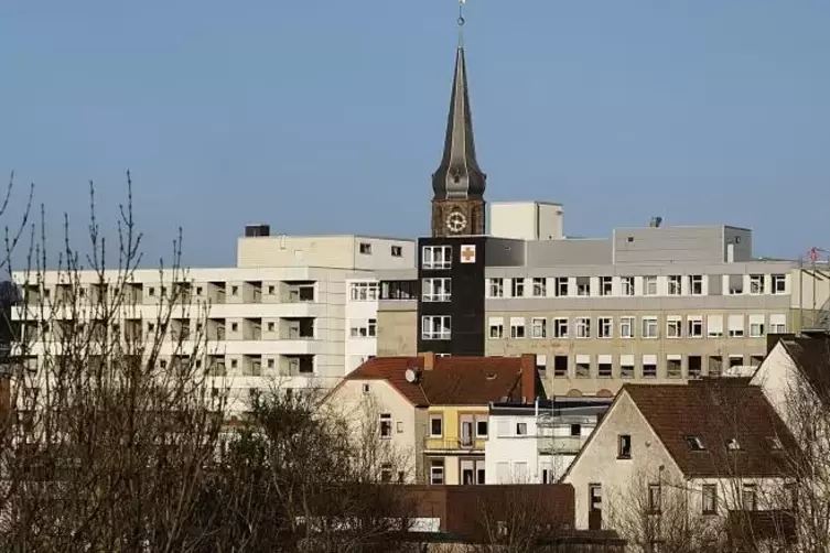 Das Zweibrücker Krankenhaus erfüllt alle neuen Auflagen an Kliniken mit Notfallversorgung. Foto: Moschel 