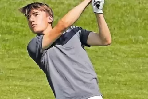 Mit dem Jungenteam des Ersten Golfclubs Westpfalz zum Regionalfinale in den Westerwald: Tim Baron aus Pirmasens.