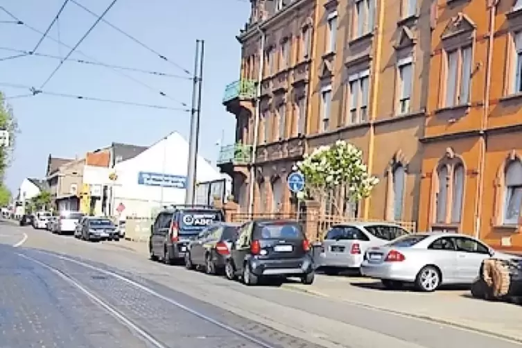 Sind oft zugeparkt: Radwege in der Frankenthaler Straße.