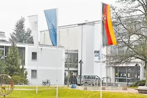 Standort für das gemeinsame Gründungsbüro soll ein geplanter neuer Gebäudetrakt am Standort der Wormser Hochschule sein.