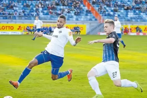 Die letzten beiden Spiele gegen Eintracht Trier gewann der FK Pirmasens jeweils mit 3:0. Hier eine Szene vom Regionalligamatch i