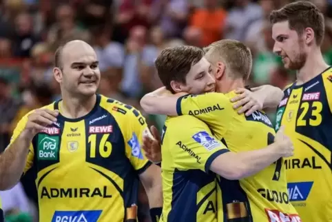Geschafft: Die Löwen sind im Finale. Foto: dpa 