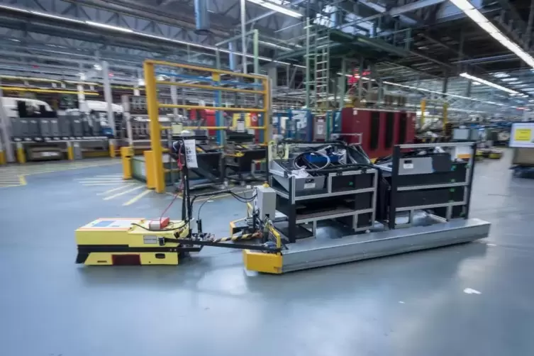 Daimler_Woerth_digitalisierte_Produktion_-13-_DAIMLER.jpg