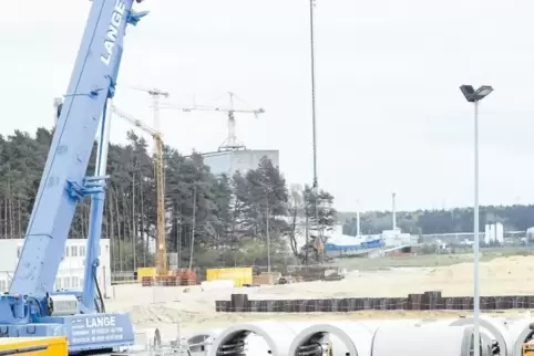 Bauarbeiten auf dem Gelände des zukünftigen deutschen Anlandepunkts der Erdgaspipeline Nord Stream 2 in der Nähe von Lubmin.