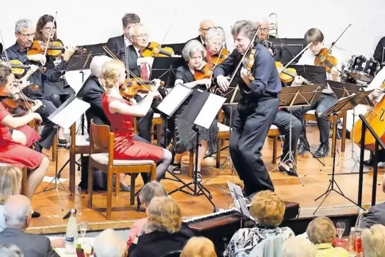 Im Orchester der TSV 1846 Mannheim musizieren ambitionierte Laien zwischen 20 und 77 Jahren.