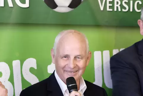 hoelzbein4.JPG