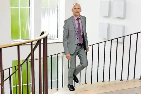 Innerhalb der Stadtverwaltung Frankenthal ist Jürgen Esser ganz oben angekommen, seit er 2012 die Leitung des Bereichs Zentrale 