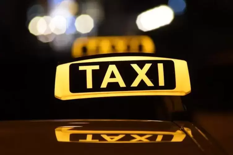 Die Reichweite von bezahlbahren Elektro-Autos reicht nicht für den täglichen Taxibetrieb, sagt Thomas Grätz, Geschäftsführer des