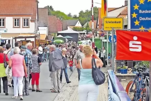 Immer bestens besucht: Das deutsch-französische Brückenfest ist seit 1996 ein Publikumsmagnet.