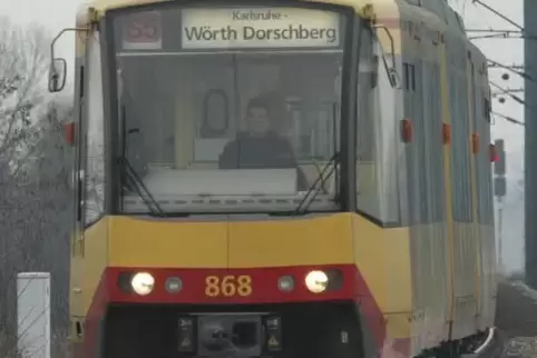 Der S-Bahn-Verkehr war für eine halbe Stunde unterbrochen.  Archivfoto:VAN 