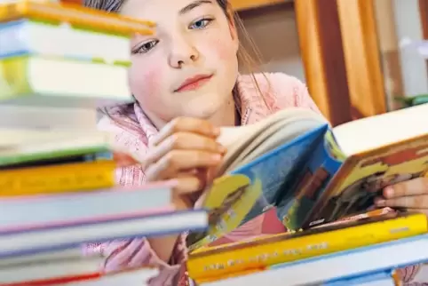 Wer drei Bücher gelesen hat, bekommt eine Urkunde.