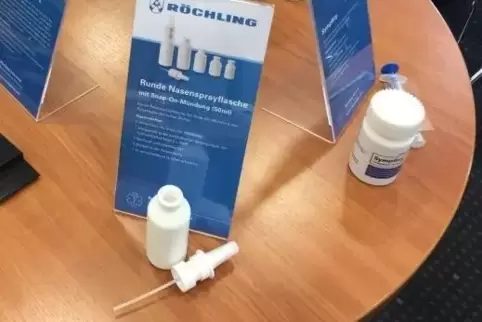 Zu den von Röchling neu entwickelten Produkten zählen Nasensprayflaschen und ein System zur oralen Medikamentengabe für Kinder p