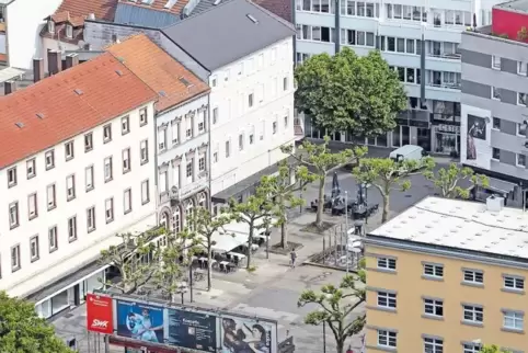 Fehlkalkuliert: Die Neugestaltung des Schillerplatzes verzögert sich.
