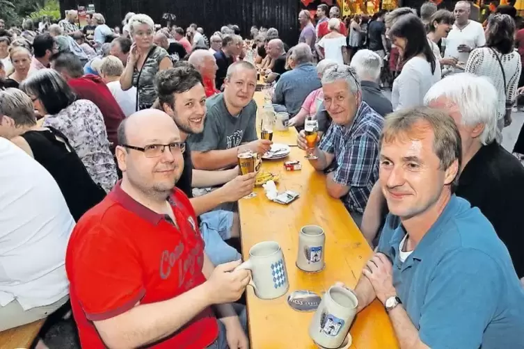 Kein Besucherrekord, aber zufriedene Gesichter: Das Bierfest am Samstag in Waldsee konnte sich sehen lassen.
