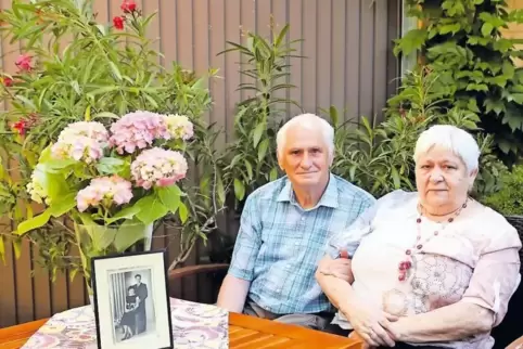 Freuen sich auf die Feier mit der Familie: Karl Heinz und Magdalena Vondersand.