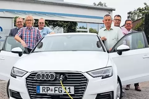 Fährt mit eigenem Strom: das neue E-Auto der Friedelsheimer Gruppe.