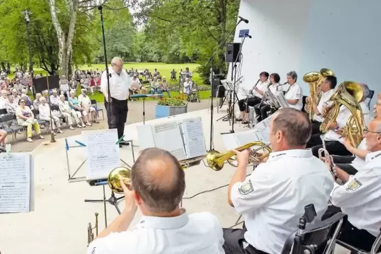Wie immer gut besucht: Volkspark-Konzert, hier mit dem Musikverein Odenbach.