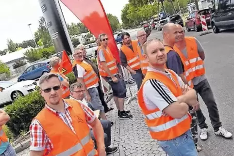 Im Ausstand: Gestern morgen um 5.30 Uhr hat der unbefristete Streik begonnen.