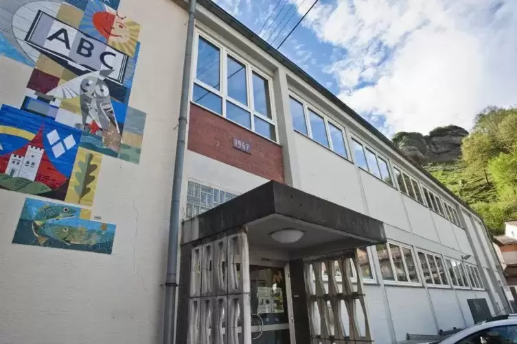 Aus und vorbei: Die Grundschule Frankenstein wird zum Schuljahresende geschlossen.  Archivfoto: VIEW 