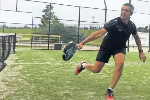 Matthias Rupp nimmt im Oktober an der ersten Padel-Tennis-Weltmeisterschaft in Malaga teil.