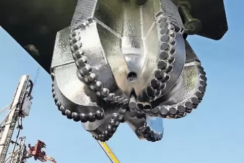 Drillbohrer kommen bei der Ölforderung zum Einsatz.