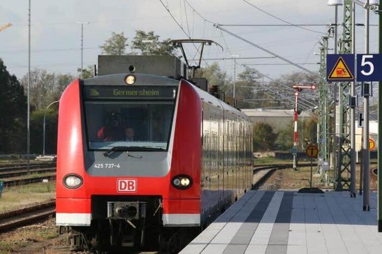 Pfalz Bahnstrecke in Ludwigshafen repariert Pfalz DIE