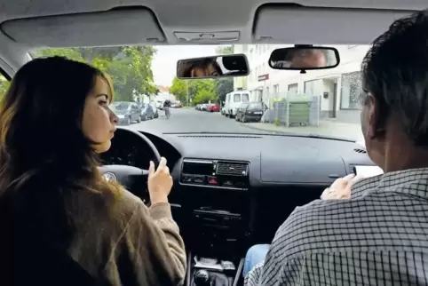 Das Begleitete Fahren ab 17 Jahren hat sich in Deutschland bewährt. Für den Führerschein ab 16 Jahren müsste jedoch erst noch EU