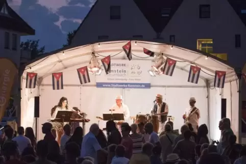 Spielte auch im vergangenen Jahr bei den „Ramsteiner Sommernächten“ auf: Cuban Affairs. Archivfoto: view