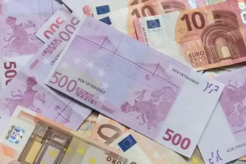 Ums Geld ging es bei der Klage des Landkreises Kaiserslautern vor dem Verwaltungsgericht Neustadt.  Foto: Archiv 