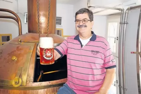 Schwört auf den Gerstensaft: Braumeister Franz Müller stellt sein Bier nach alter Tradition und überlieferten Klosterrezepten he