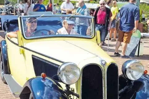 Auch Vorkriegsmodelle wie dieser BMW Baujahr 1935 werden bei der Lambrecht Classic dabei sein.