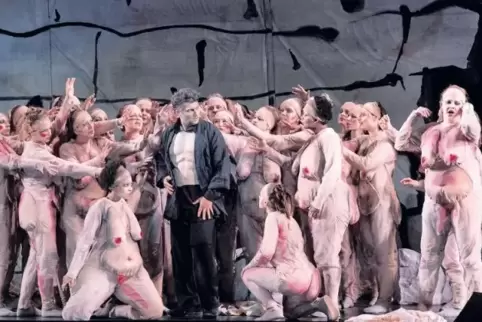Sieht so Verführung aus? Parsifal und die Blumenmädchen.