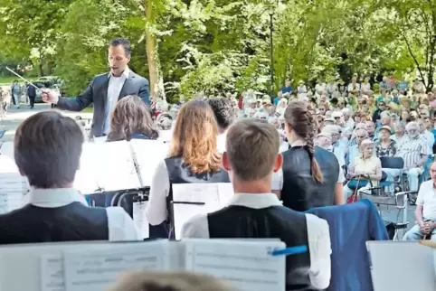 Spielte Hits und Polkas: die Kolpingskapelle Neustadt-Hambach.