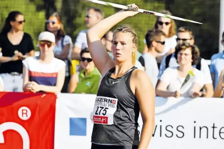 Warf in der Schweiz dreimal über 60 Meter: Christin Hussong aus Herschberg.