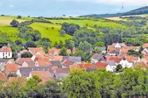 Idyllisch gelegen: die Herrmannsberg-Gemeinde Horschbach. Sie steht am Wochenende ganz im Zeichen der Kerwe.