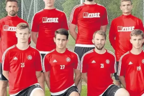 TSC Zweibrücken, erste Mannschaft, Neuzugänge der Saison 2018/19: Vorne (von links) Philipp Nendza, Can Alsac, Denis Hirt und Ti