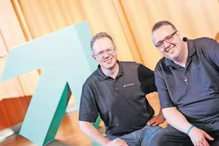 Vor 25 Jahren gründeten Matthias Neumer (links) und Dirk Winter das heute in Hauenstein ansässige Unternehmen Softengine in Annw