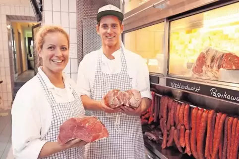 Fleisch wird auf der Catering-Liste der Metzgerei Kieffer in Bad Bergzabern meist ausgewählt. Die Geschwister Christina und Seba