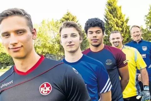 Neu beim TSV Bockenheim: Jan Dejung, Johannes Neumann, Johannes Petruck, Thomas Schneider und Sebastian Wiesner (von links).