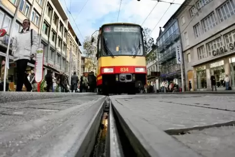 Heute fallen Fahrten der Stadtbahn aus, weil Personal fehlt.  Foto: LER