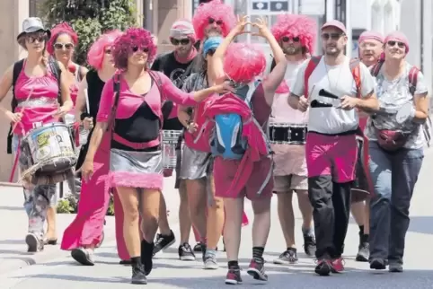 „Kandel gegen rechts“ geht laut und bunt gegen die Demonstrationen von rechts auf die Straße.