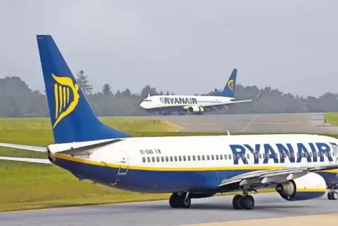 Der Flughafen Frankfurt-Hahn im Hunsrück (Foto) ist Heimatbasis für mehrere Ryanair-Flieger.