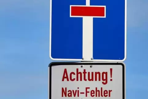 Wer immer den Anweisungen des Navigationsgeräts folgt, landet manchmal in einer Sackgasse. Foto: dpa 
